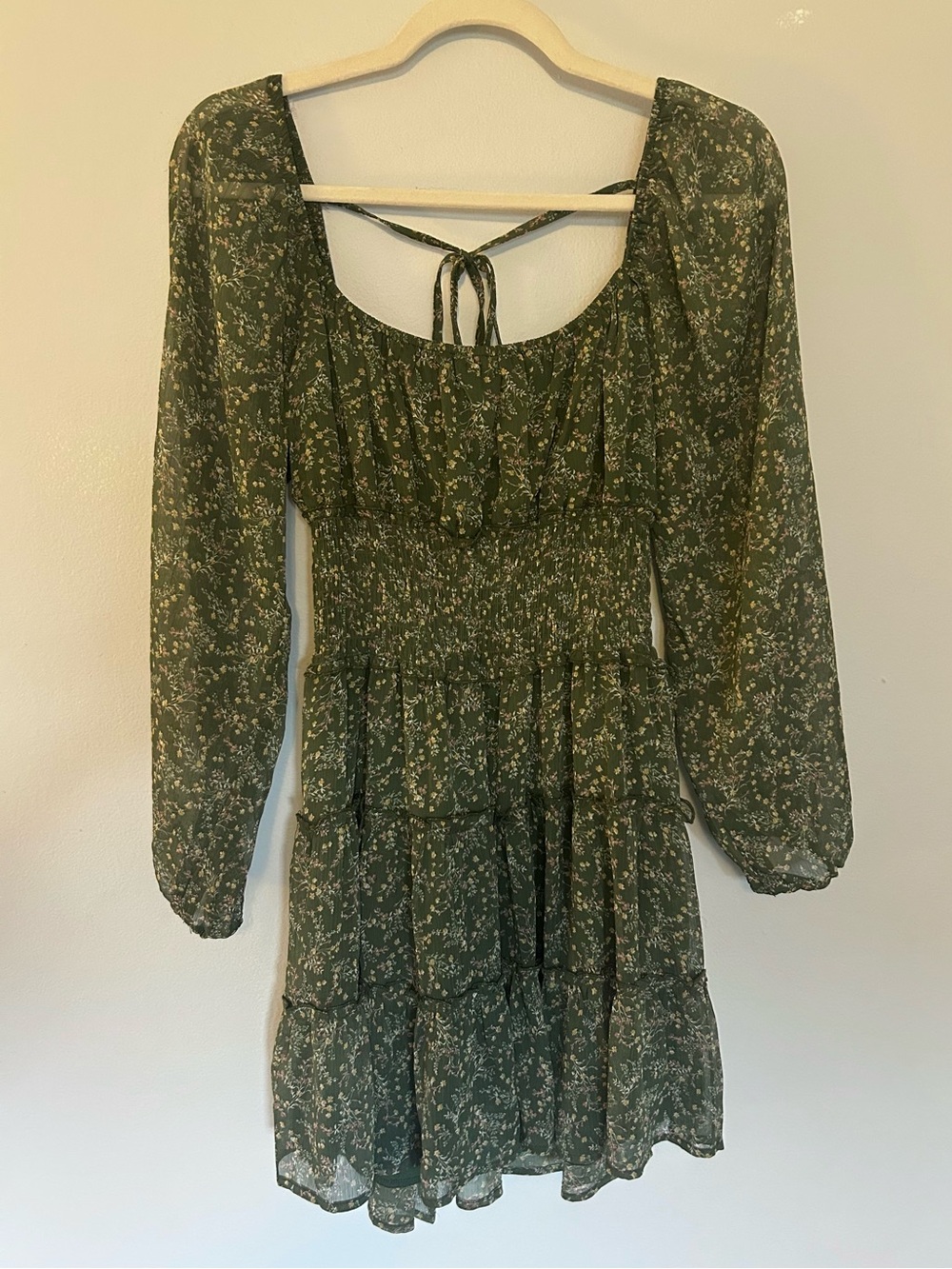 Ash & Violet Green Floral Women’s Boho Ruffled Flowy Long Sleeve Dress Size M